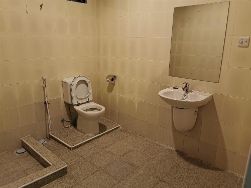 Crown Hotel image 2
